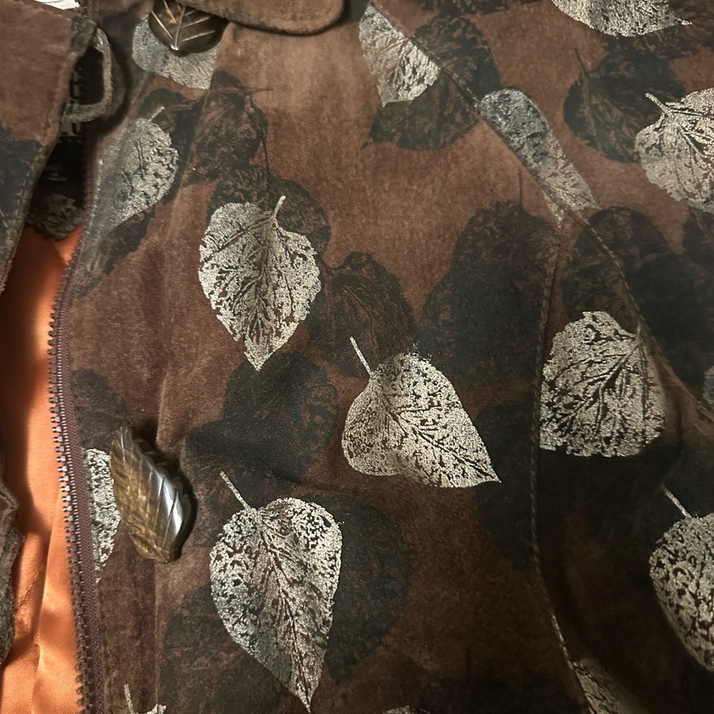 Leaf Patterned Brown Bomber Jacket - image 6
